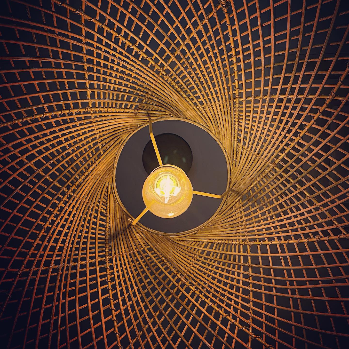 Massage + Salt Sanctuary Gift Card = Mind + Body Experience