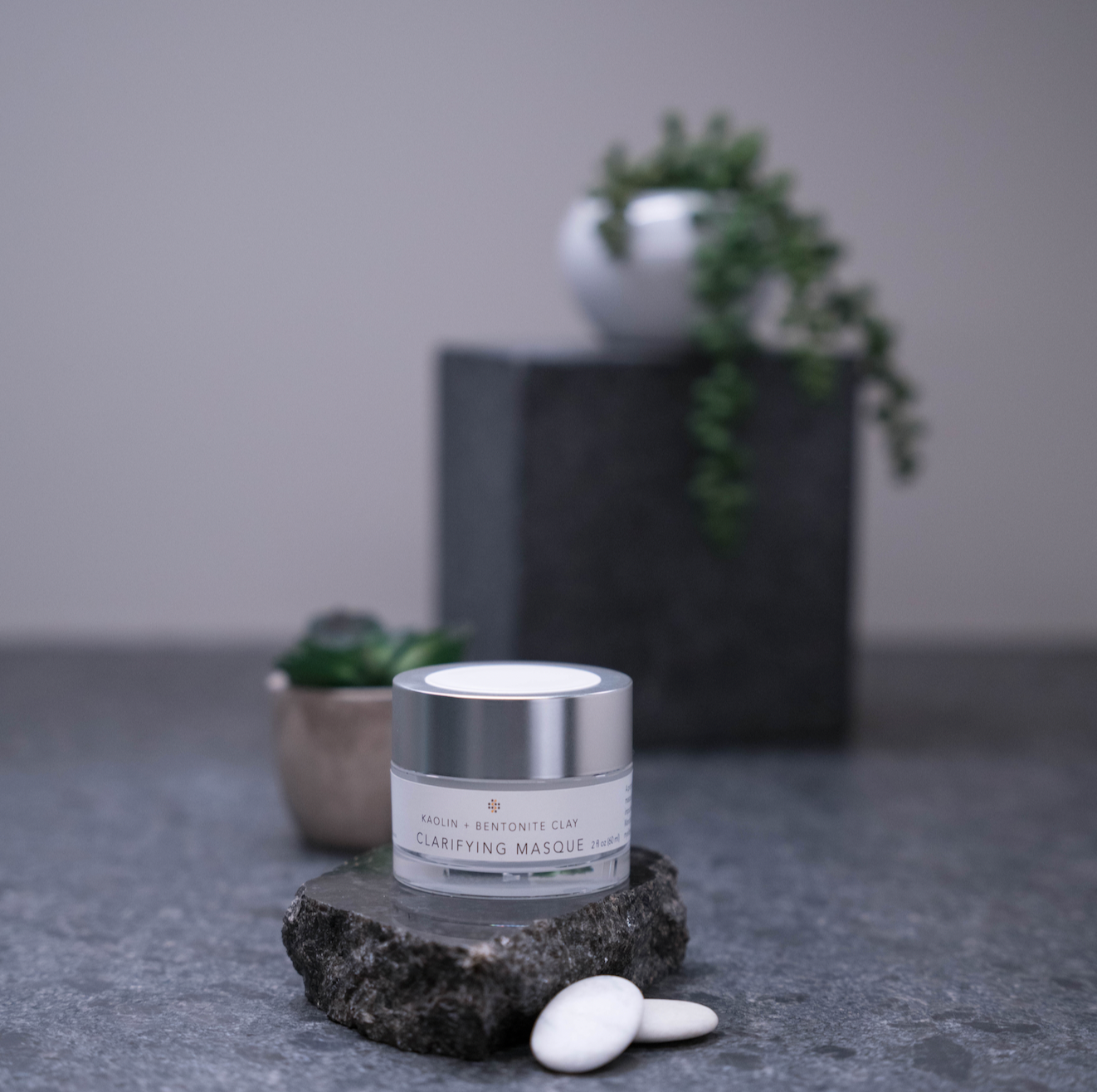 Kaolin + Bentonite Clay Clarifying Masque