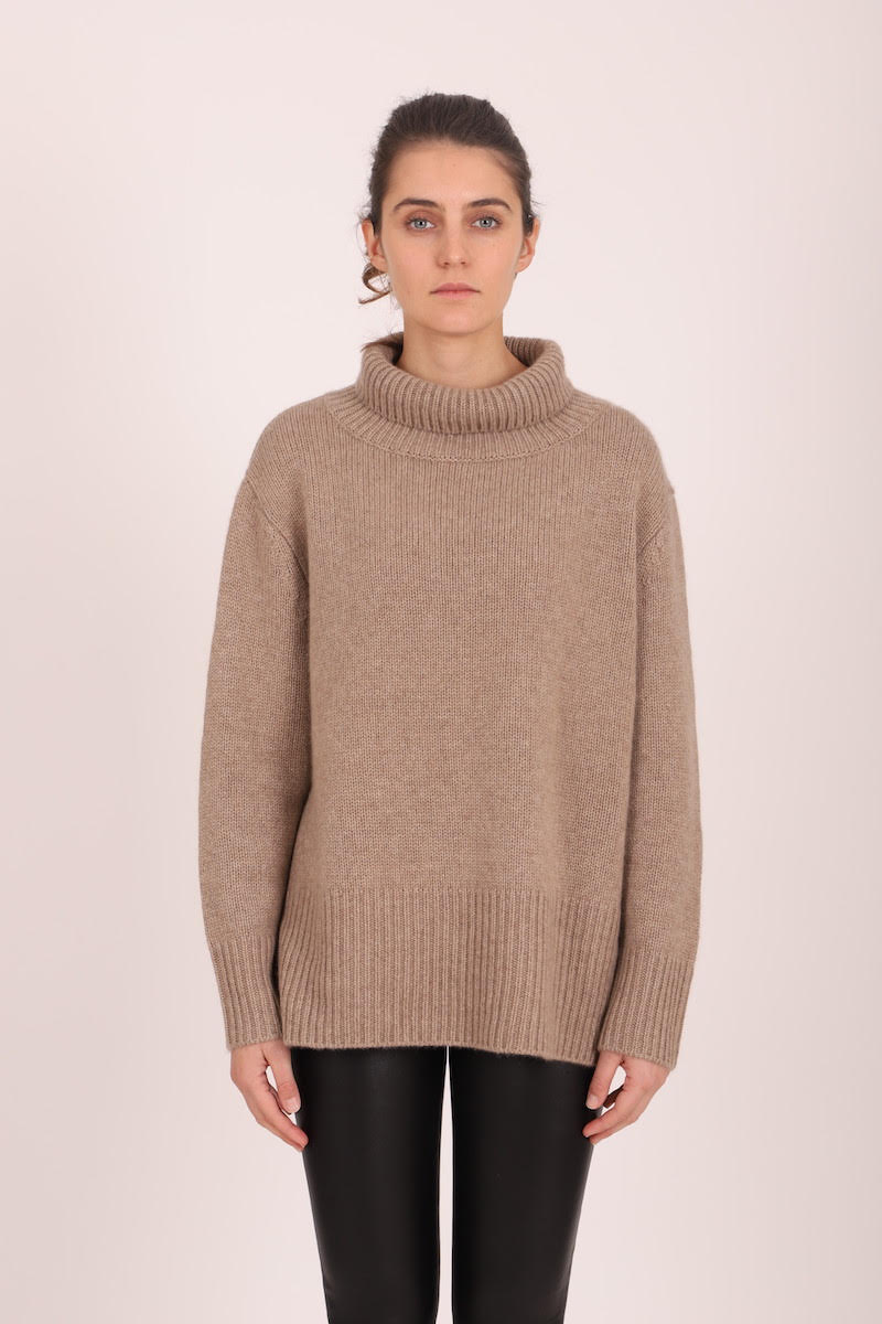 Turtle Neck Long Sleeve Cashmere Sweater