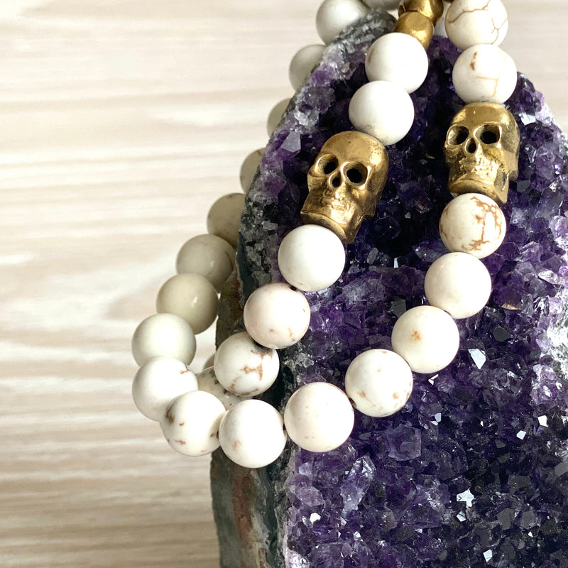 Skull and Tumbled Moonstone Bead Bracelet