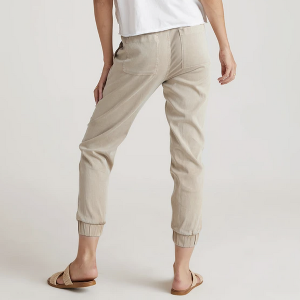 Relaxed Pocket Jogger